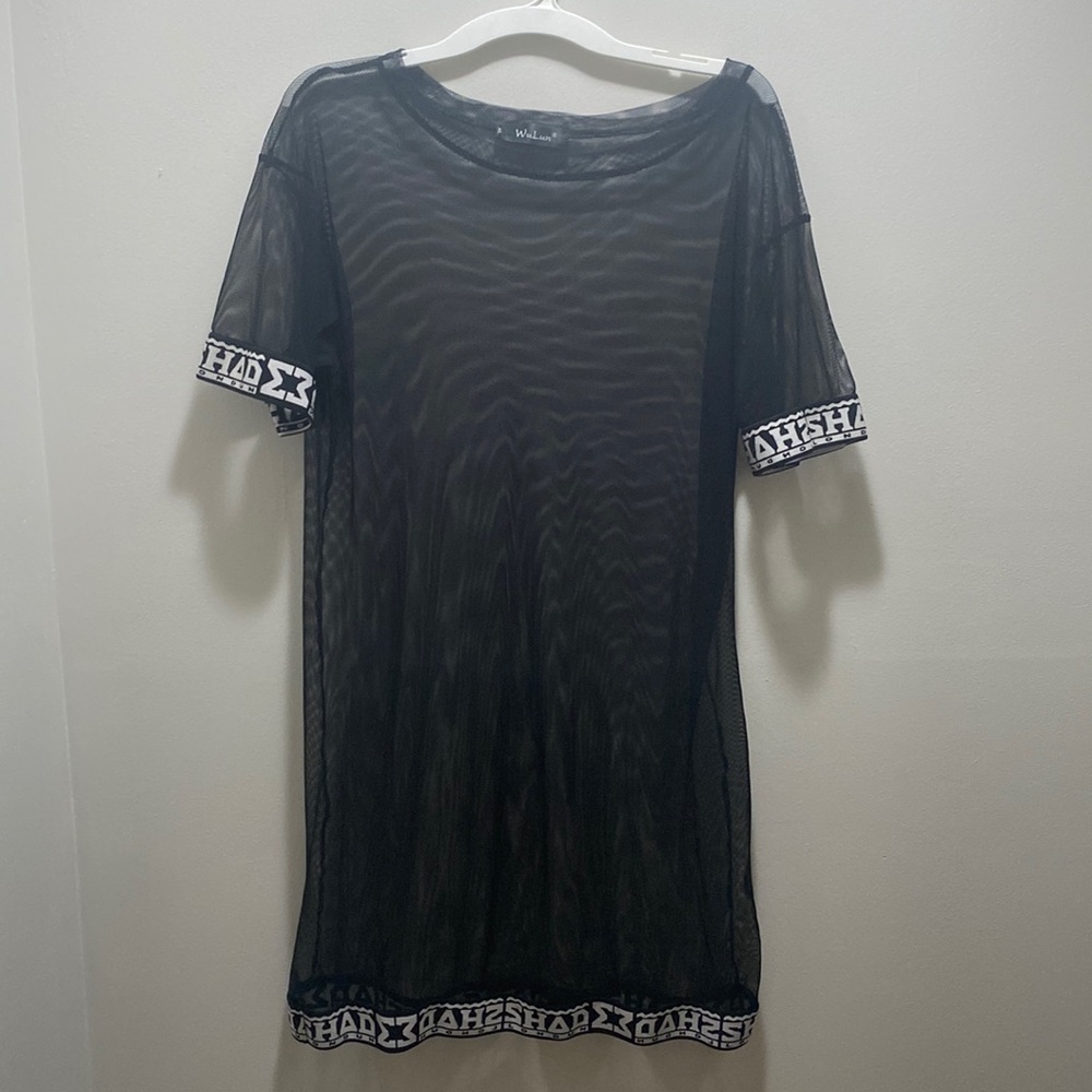 Mesh cover up - Picture 2 of 2